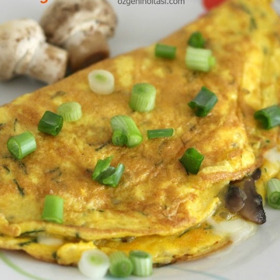 KAŞARLI MANTARLI OMLET